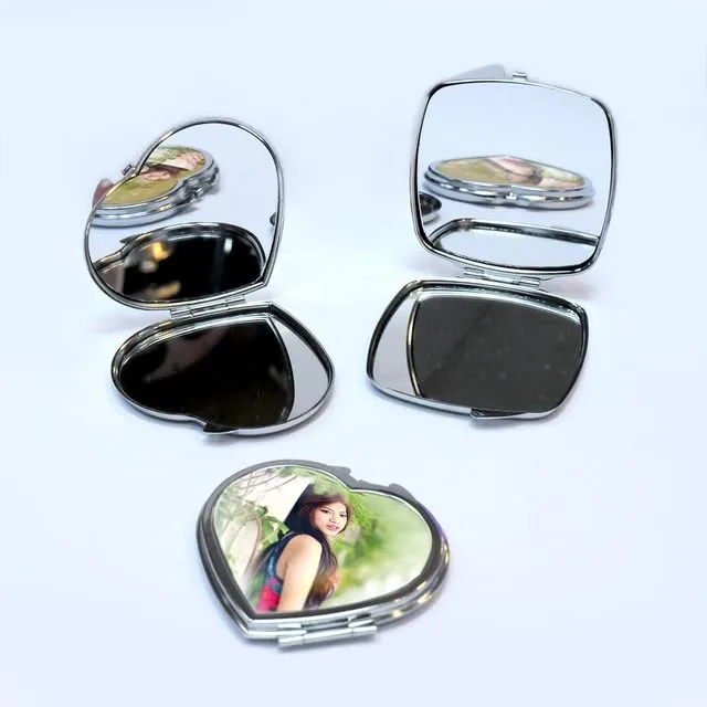 Compact mirrors with printed photos on the lid